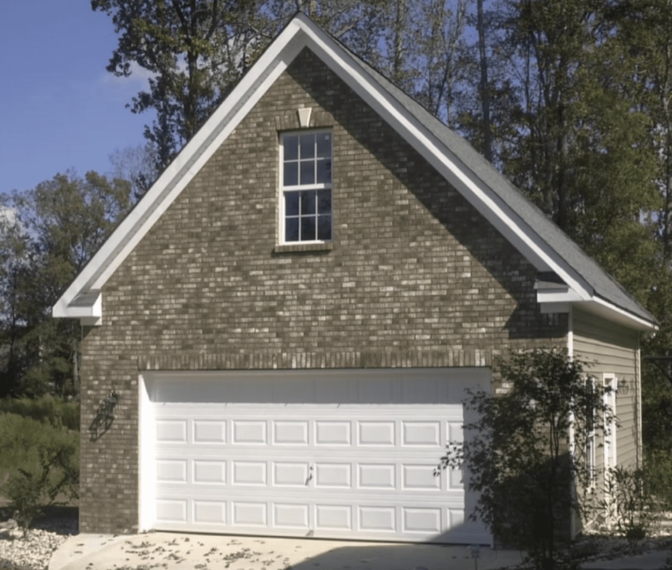 Custom farmhouse-style garage built in coastal Virginia
